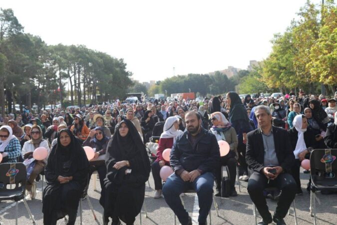 برپایی گردهمایی ايستگاه هاي ورزش شهروندي و سفيران ورزشي در بوستان بزرگ ولایت