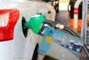 کاهش سهمیه های بنزین با موضوع قاچاق سوخت